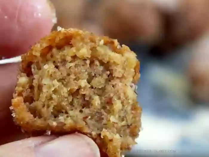 low carb donut holes are quick |lowcarb-ology.com