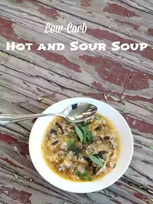 Low carb hot and sour soup has just 5.4 net carbs and 244 calories for a huge FOUR cup serving. From lowcarb-ology.com