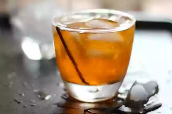 Low Carb Vanilla Old Fashioned