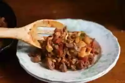 This low carb American goulash is an old fashioned favorite made low carb. Just over 4 net carbs per serving. From Lowcarb-ology.com