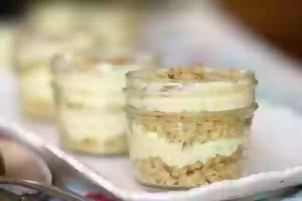 Low carb banana pudding is a creamy, treat with just 4.7 net carbs per serving. From Lowcarb-ology.com