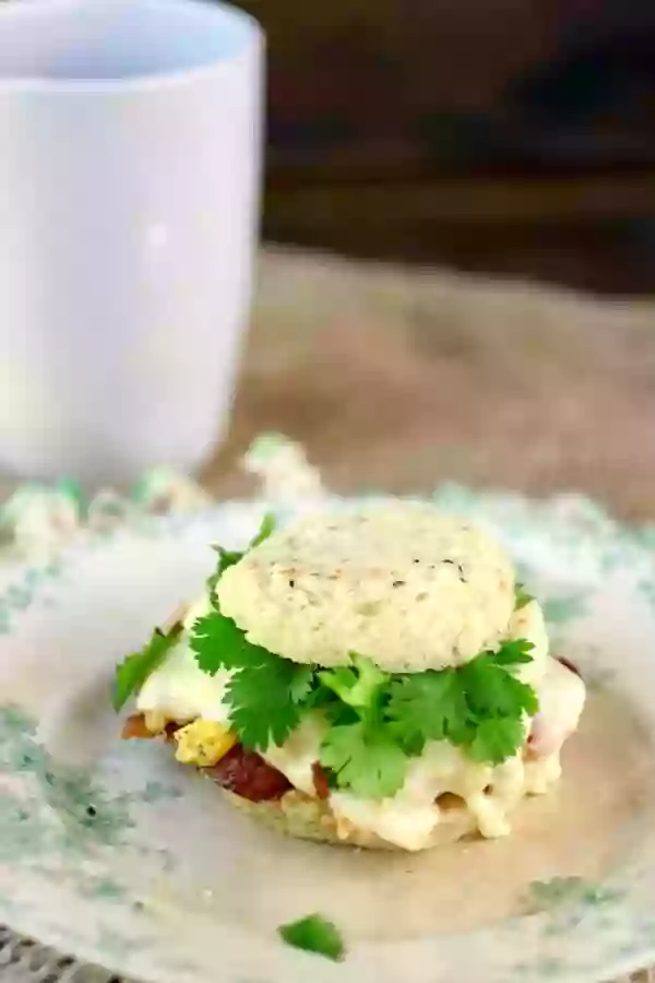 Low carb breakfast sandwich just like the drive through! You're gonna love this! from lowcarb-ology.com
