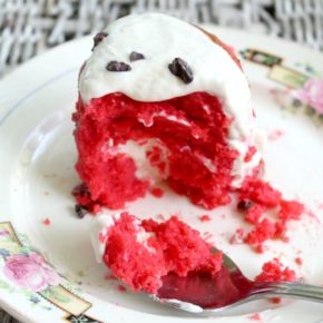 low carb strawberry and cream muffin is sweet with a tangy cream cheese center. Lowcarb-ology.com