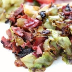 quick corned beef and cabbage that will have your tummy happy in 15 minutes - lowcarb-ology.com