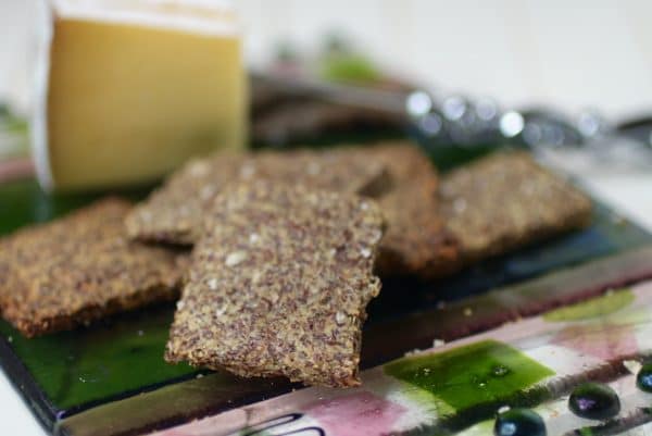 Italian spices flavors these easy, low carb Parmesan Flaxseed crackers. Just 0.2 g net carb per cracker. From Lowcarb-ology.com