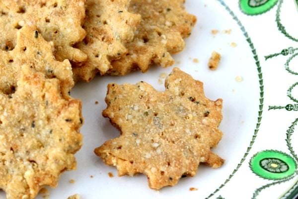 Buttery homemade cracker recipe has just 0.7 net carbs. SO quick and easy! From lowcarb-ology.com